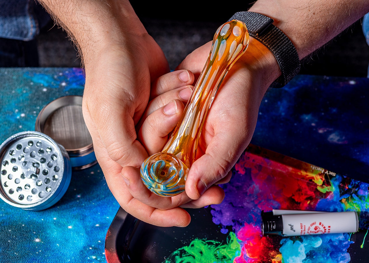 4.5" Gold Fumed Spots Sherlock Pipe image 4