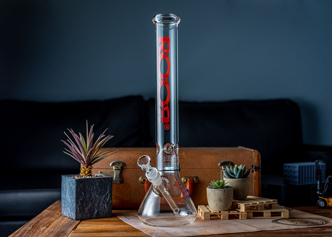 RooR 18" Beaker Bong - Red image 3