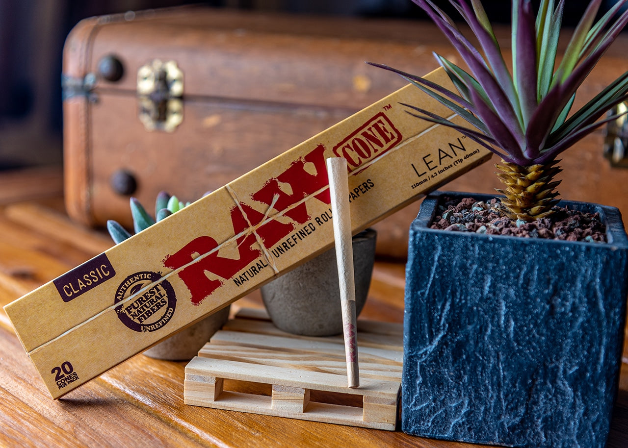 RAW Classic Lean Pre-Rolled Cones - King Size (20 Pack) image 1