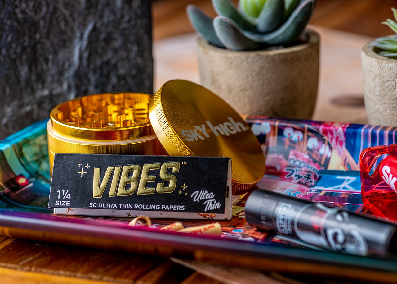 Vibes Ultra Thin Rolling Papers - 1 1/4" image 4