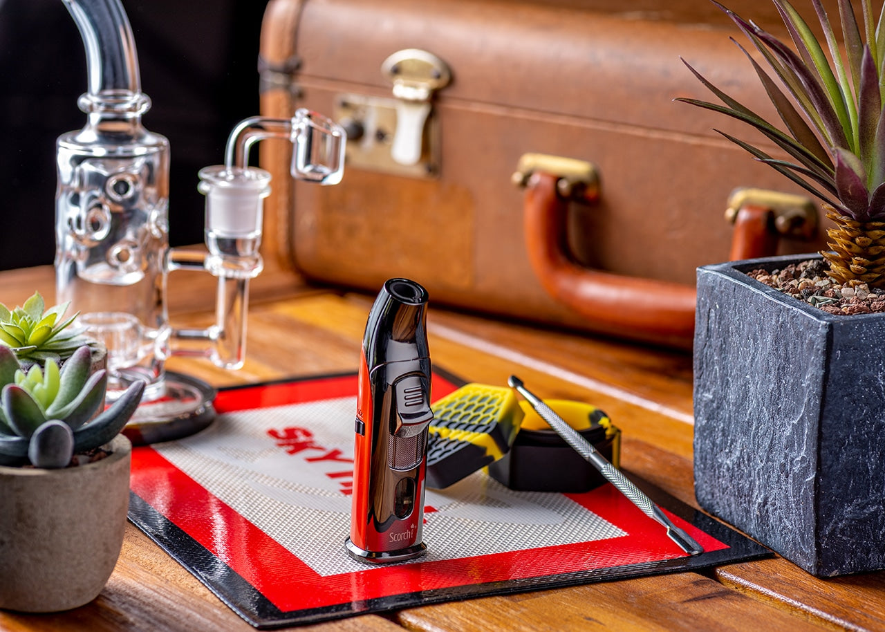 Scorch Torch Easy Grip With Cigar Punch - Single Jet Flame Lighter image 6