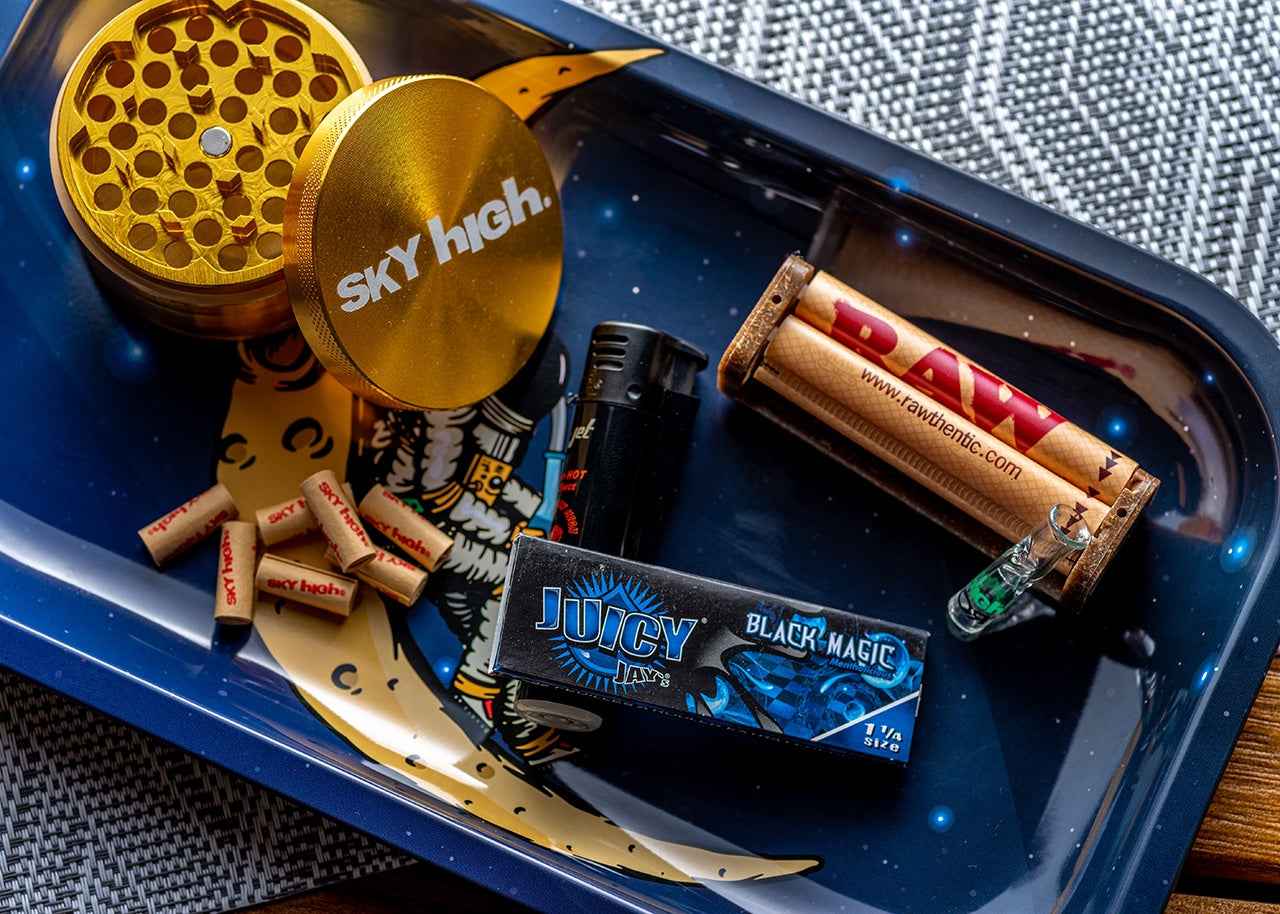 Juicy Jay's Rolling Papers - Black Magic - 1 1/4"