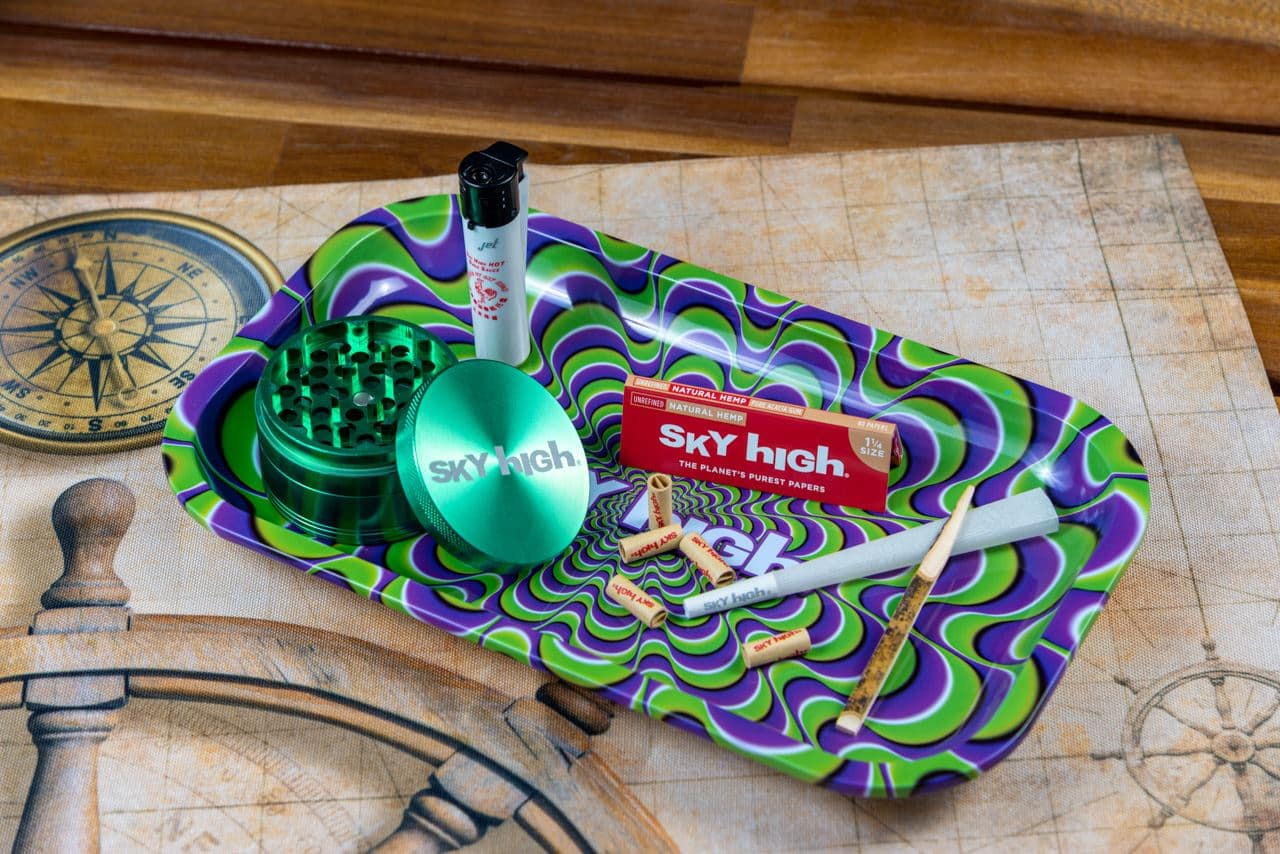 Sky High Rolling Tray - Trippy image 5