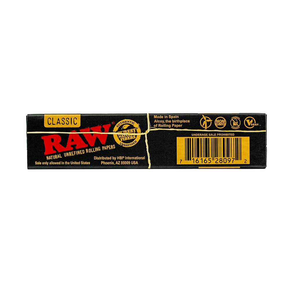 RAW Classic Black Rolling Papers - King Size image 1