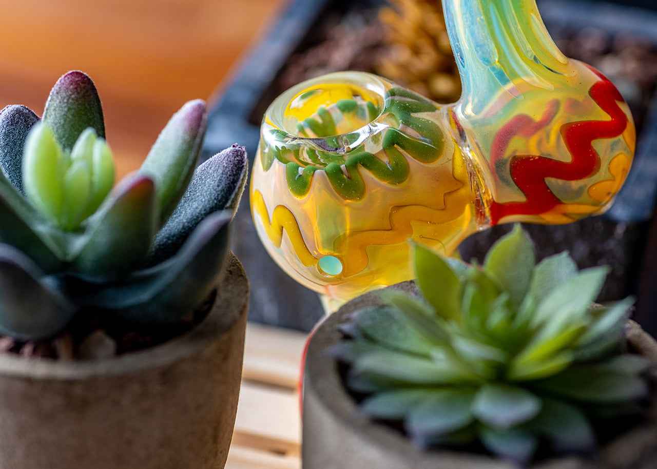 6" Swirled Rasta Color Fumed Bubbler