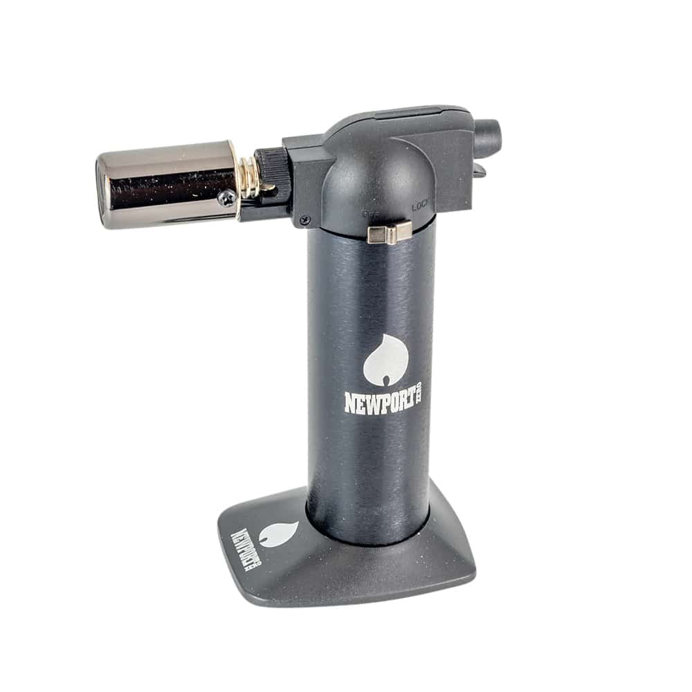 Newport Zero 6" Regular Torch Lighter - Black image