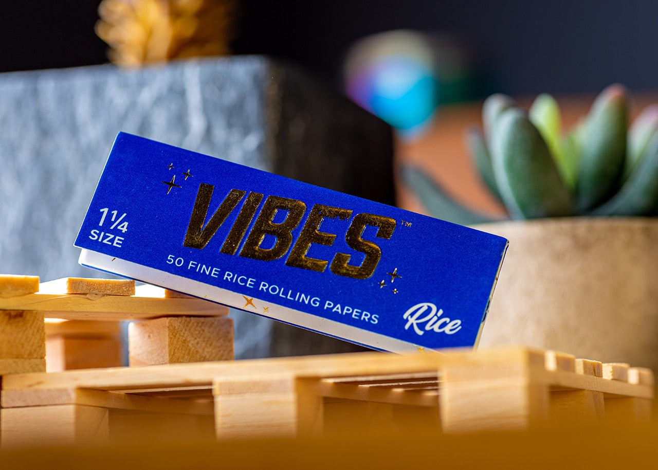Vibes Rice Rolling Papers - 1 1/4" image 3