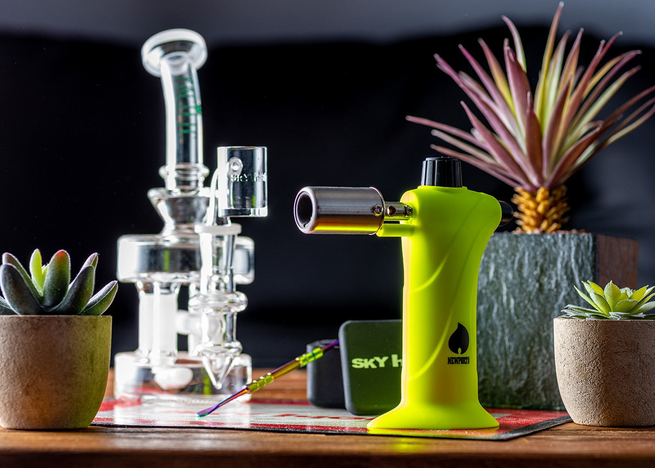 Newport Zero 5.5" Mini Torch Lighter - Rogue Series image 2