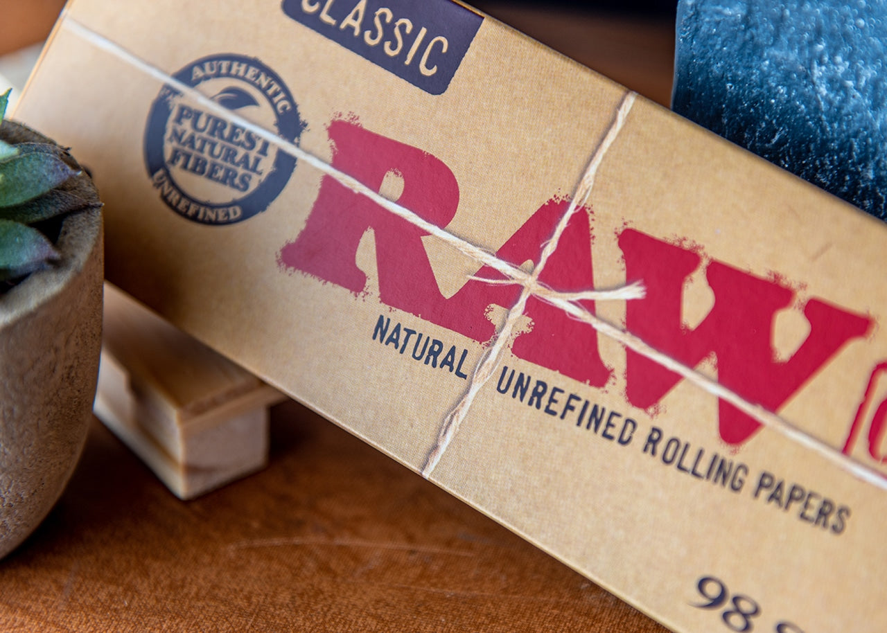 RAW Classic 98 Special Pre-Rolled Cones - 98mm (20 Pack) image 2