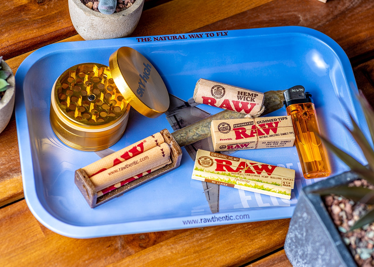 RAW Rolling Tray - Prepare for Flight image 2