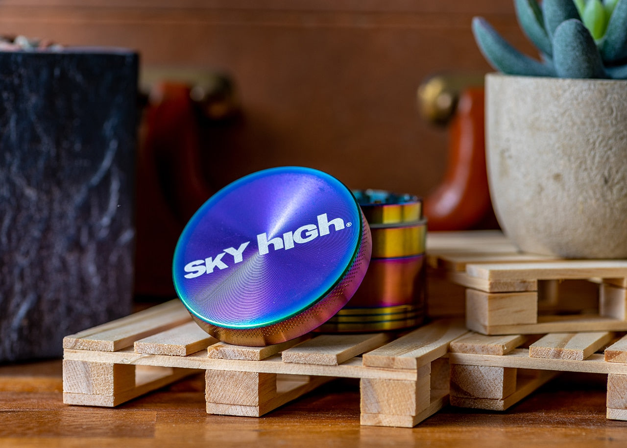 Sky High 4-Piece Aluminum Grinder - Comet Chroma image 3