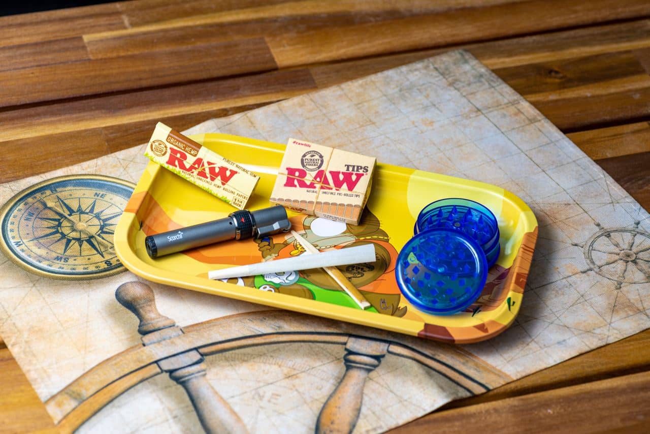 Badass Bunny Rolling Tray image 5