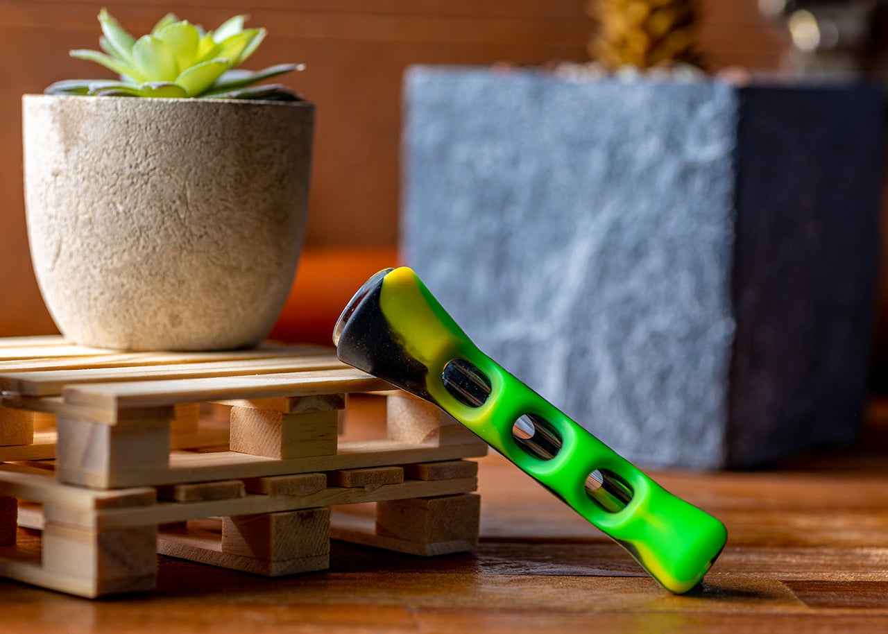 3.25" Silicone Chillum