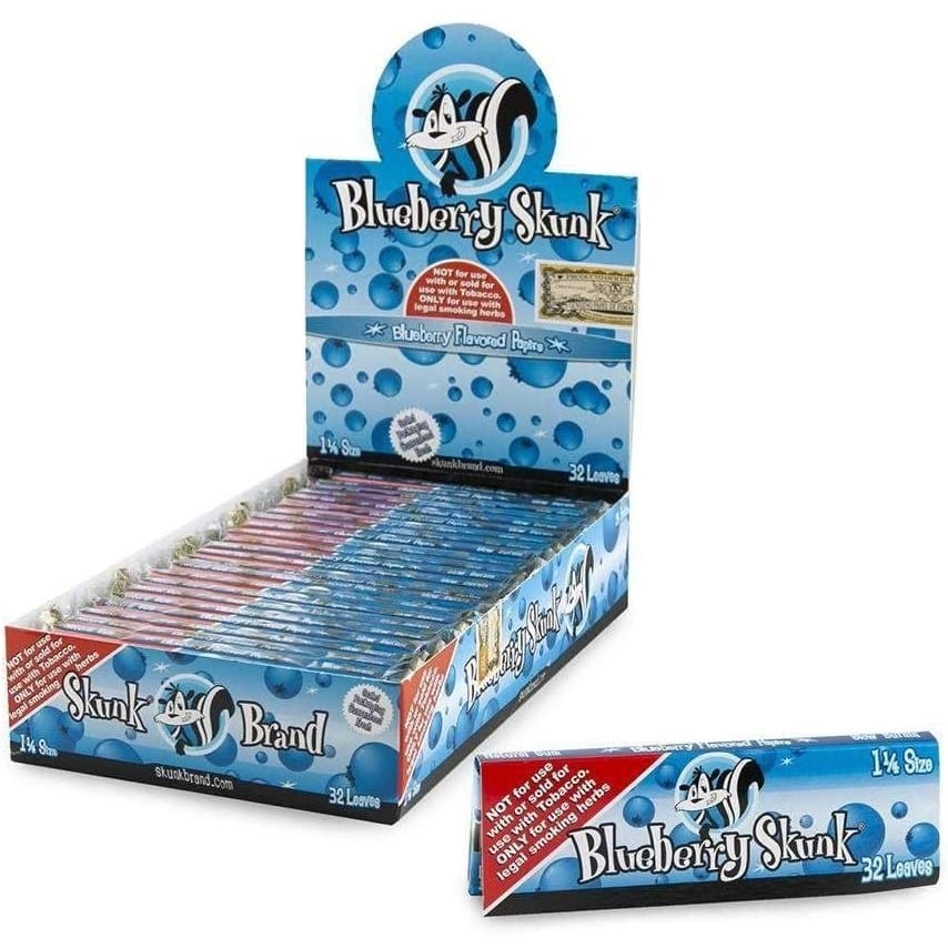 Skunk Rolling Papers - Blueberry - 1 1/4" image 0
