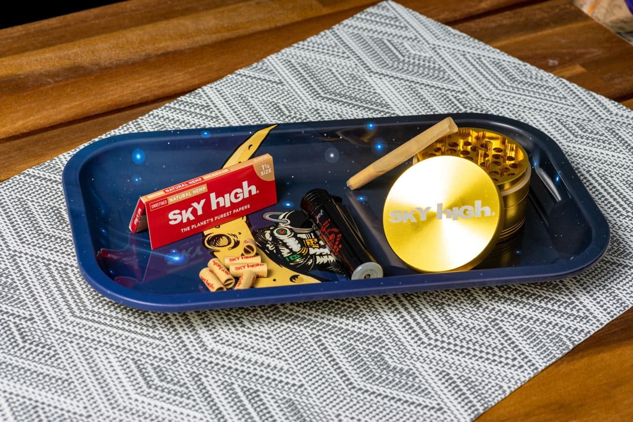 Moon Man Rolling Tray image 5