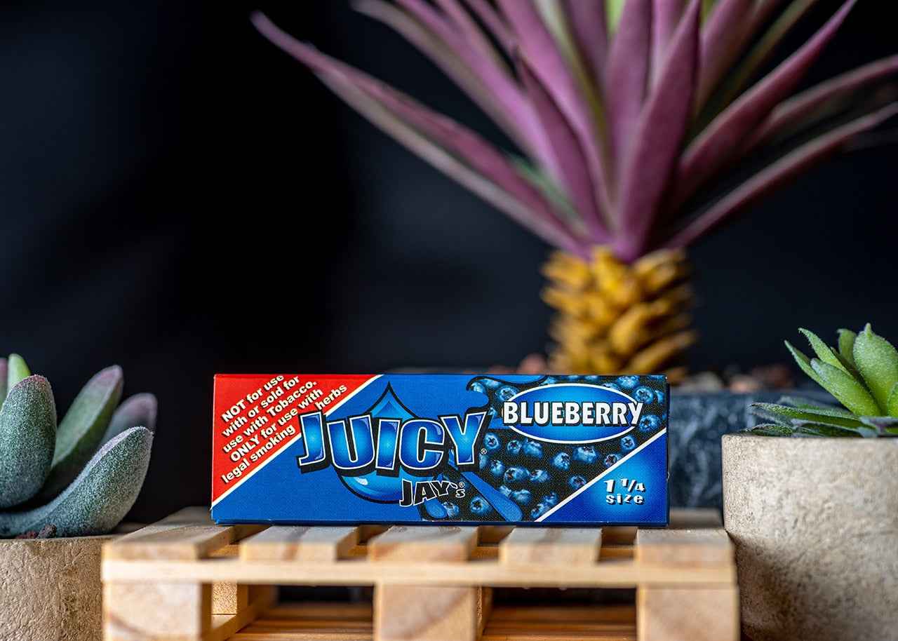 Juicy Jay's Rolling Papers - Blueberry - 1 1/4"