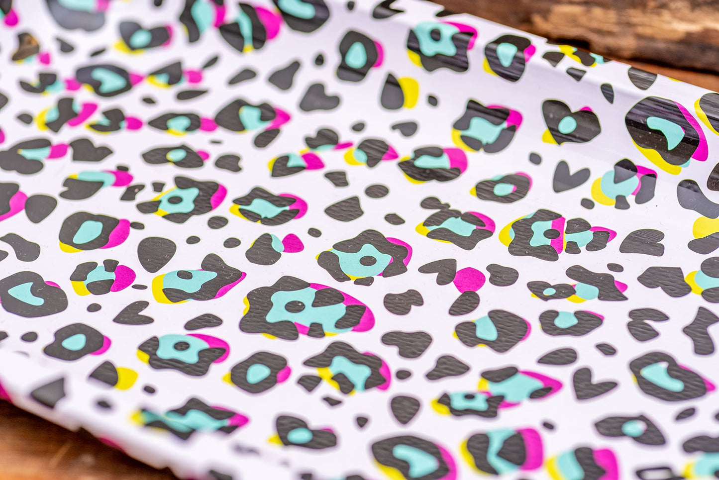 Puff Plate - '80s Leopard Print Rolling Tray image 5