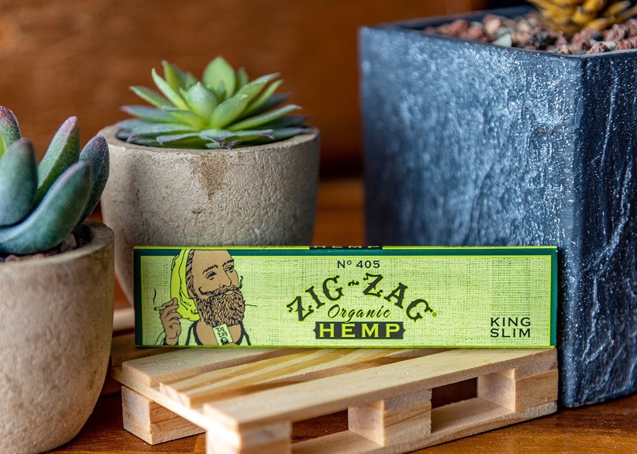 Zig-Zag Organic Hemp Rolling Papers - King Size image 5